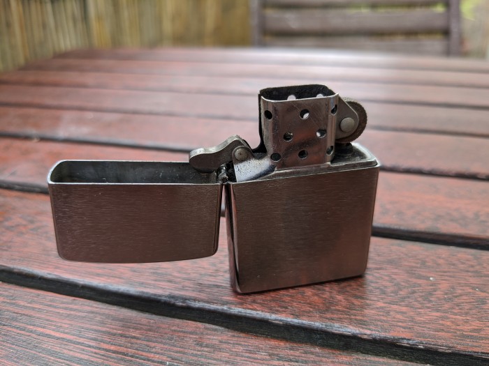 Bei Nahaufnahmen stellen wir fest, dass die Kantenschärfe besser ist als ...